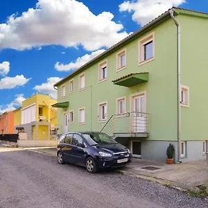 Apartmán Ariana 1989